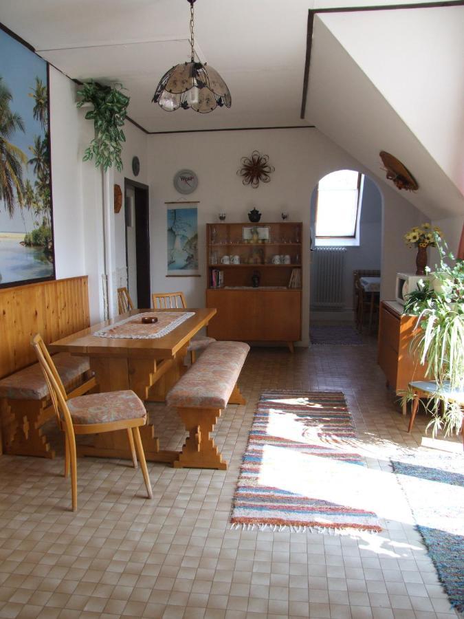Hotel Revesz Vendeghaz Harkány Pokoj fotografie
