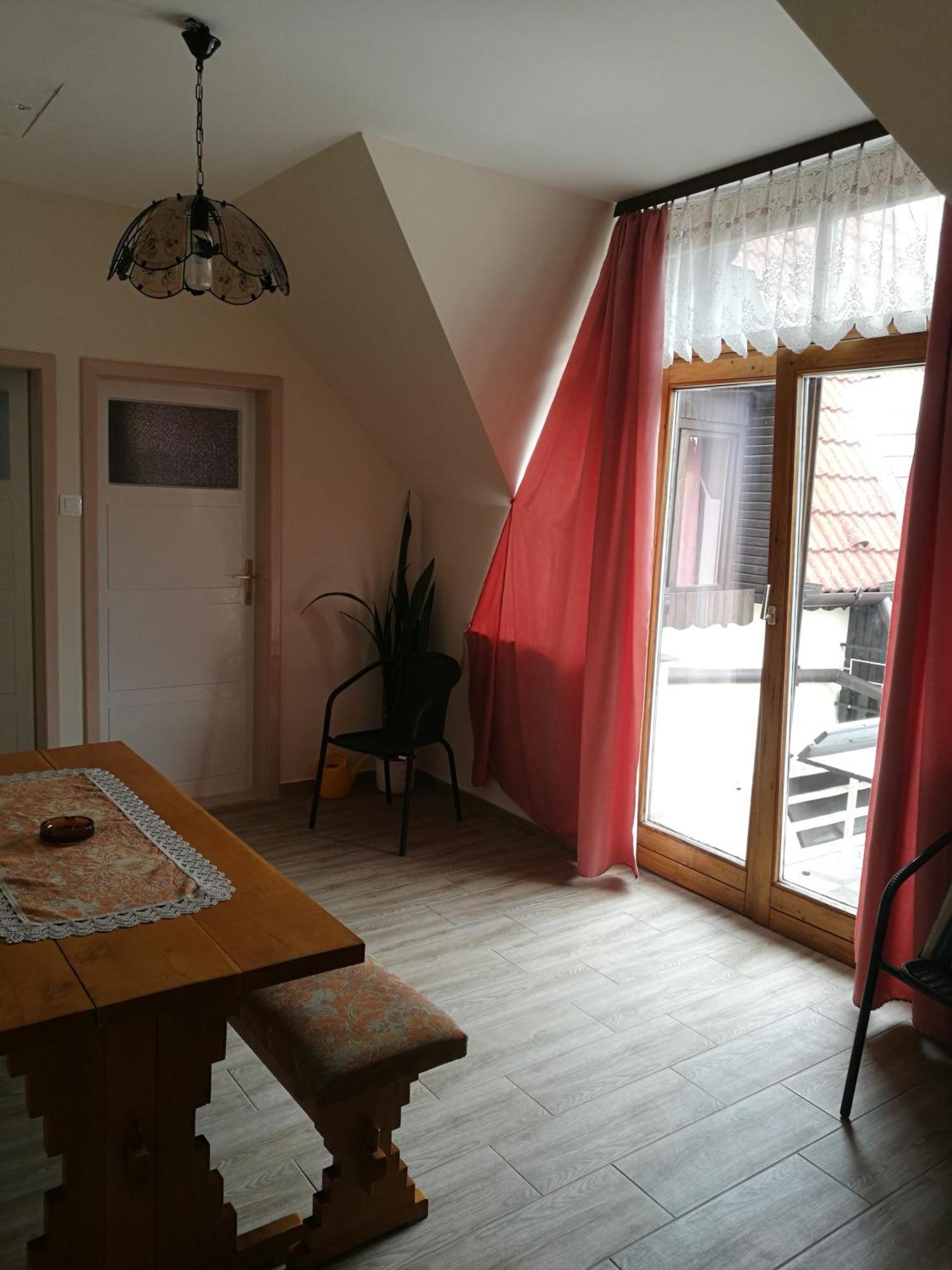 Hotel Revesz Vendeghaz Harkány Exteriér fotografie